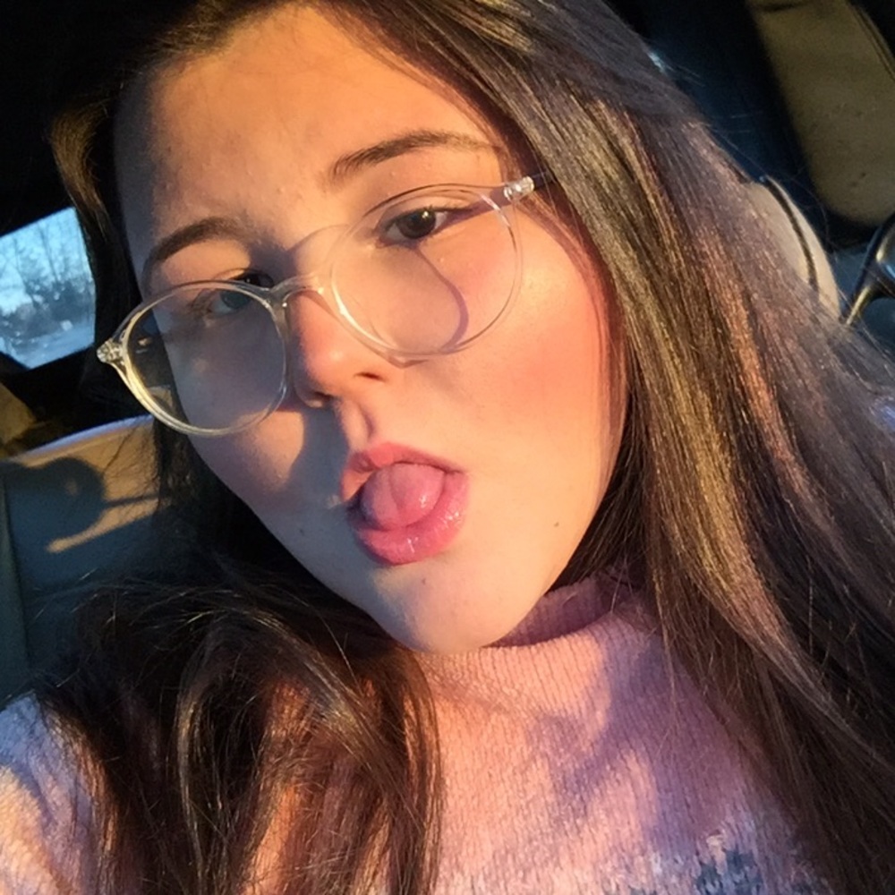 Meet your Posher, Harley